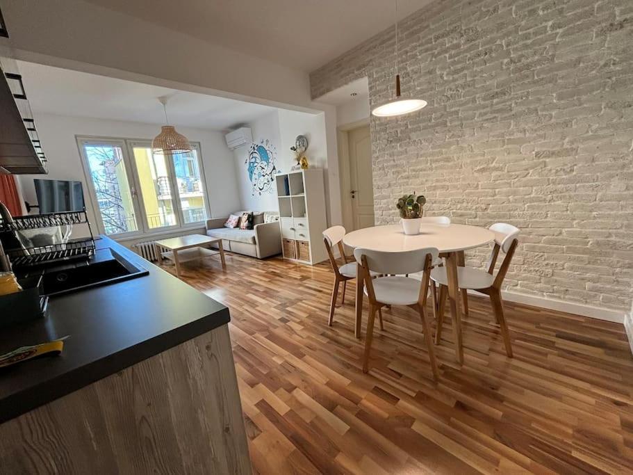 Family Friendly Downtown Apart Sofia Esterno foto